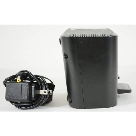 iHome iBT22 Wireless Dual Bluetooth Alarm Clock + USB Charging Dock Black - Picture 8 of 9